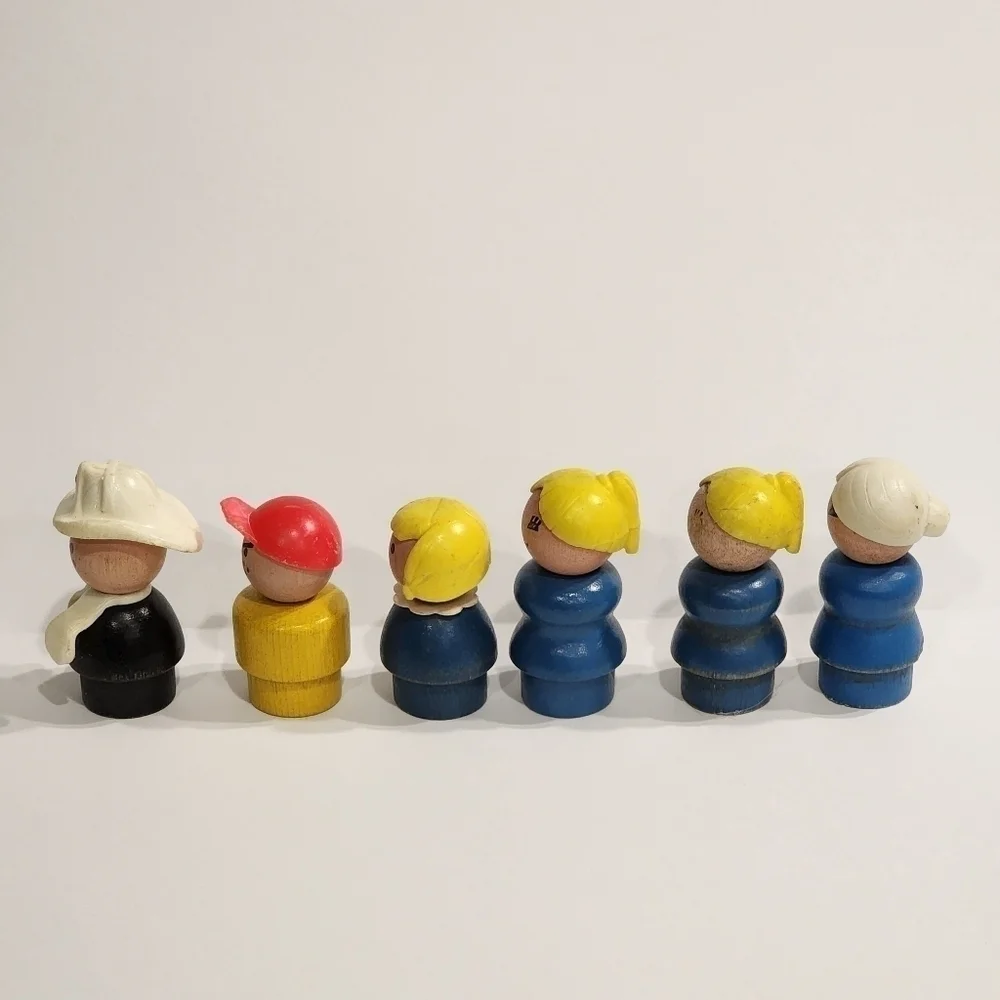 Vintage FP Little People Wood head & body lot of 6